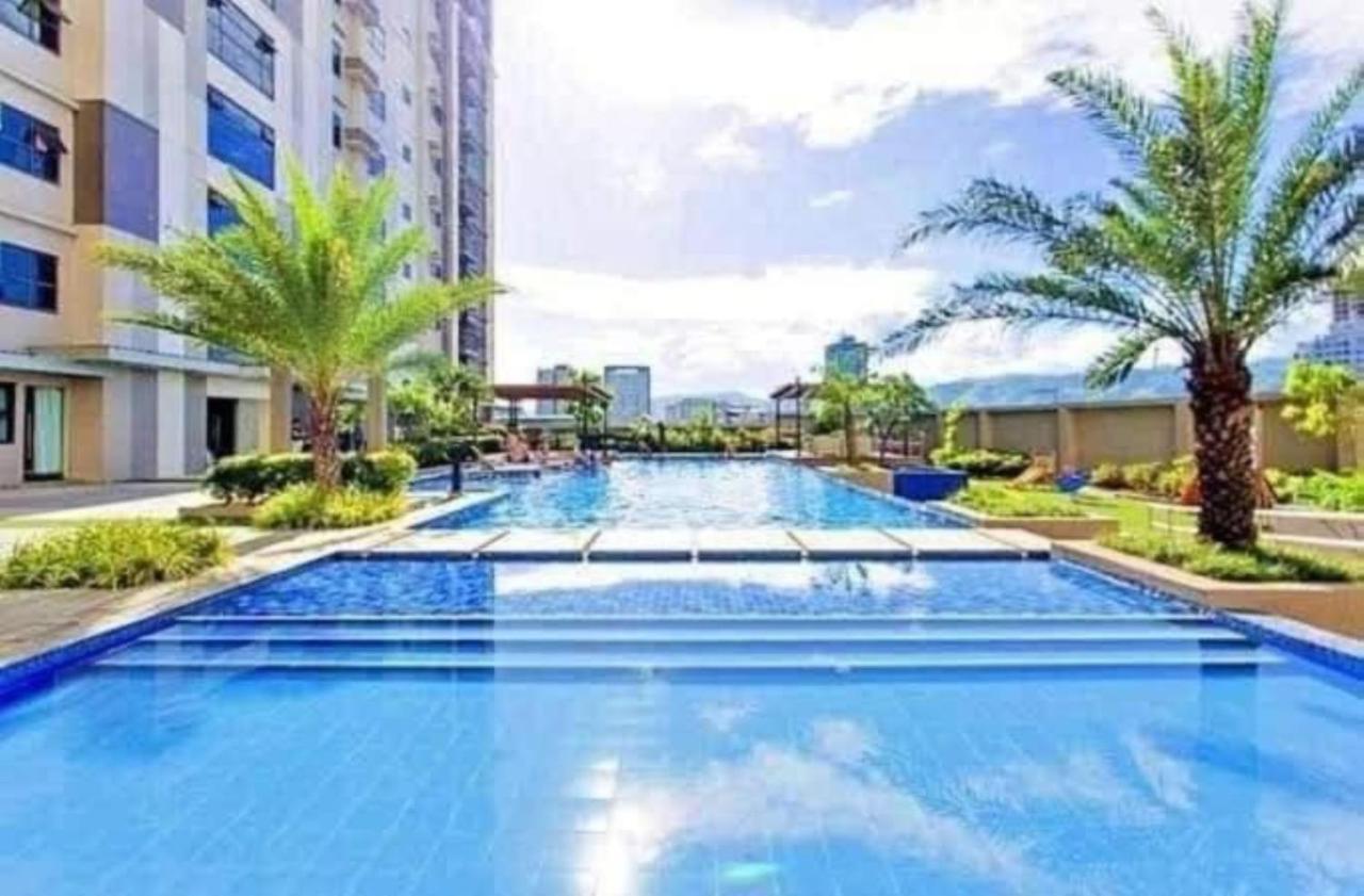 Horizon 101 A12 Shortwalk To Mango Avenue & Robinson Mall Cebu Luaran gambar